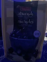 Amandes enrobées de chocolat noir
