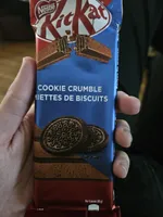 Kitkat cookie crumble