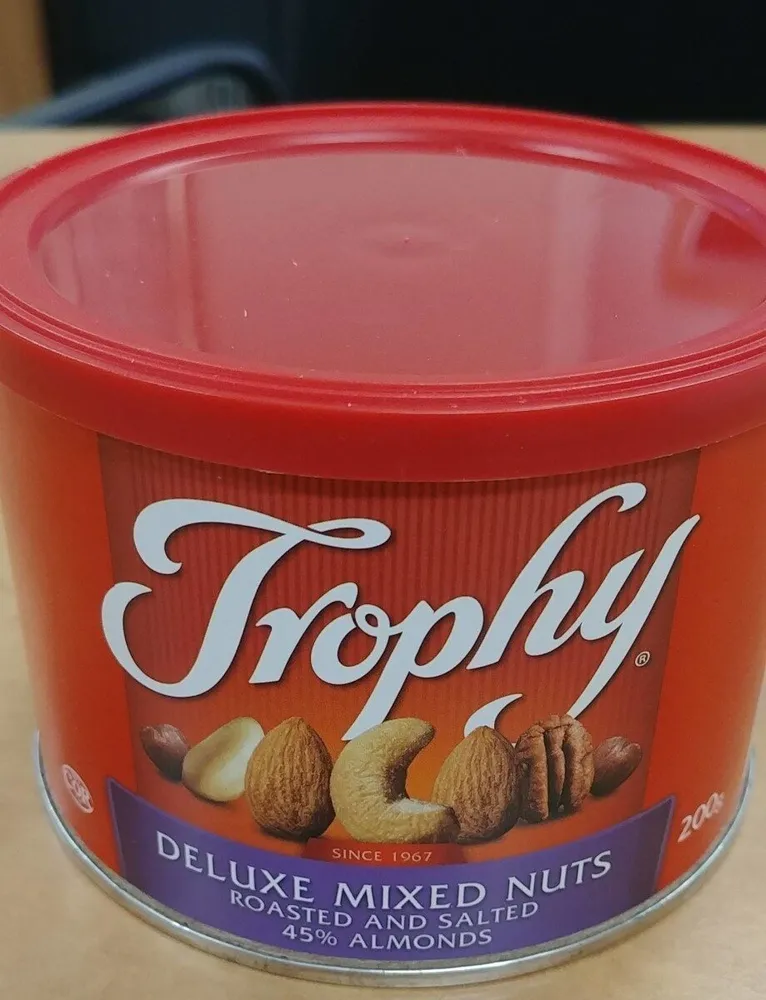 Deluxe Mixed Nuts