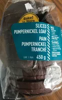 Pain pumpernickel tranché