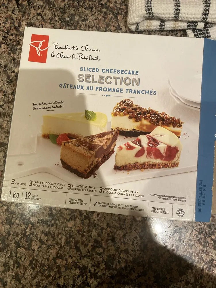 Sliced cheesecake selection