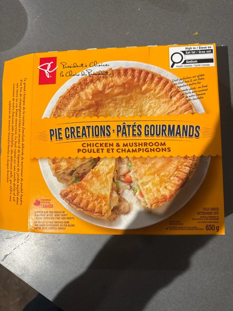 Chicken & Mushroom Pie