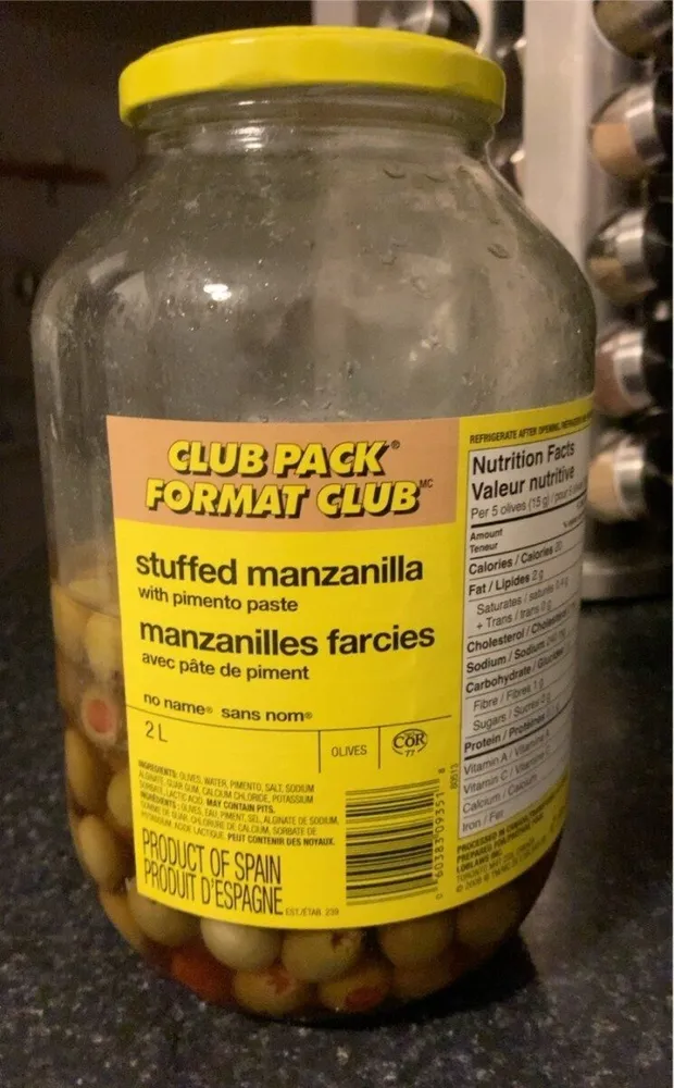 Stuffed manzanilla with pimento paste