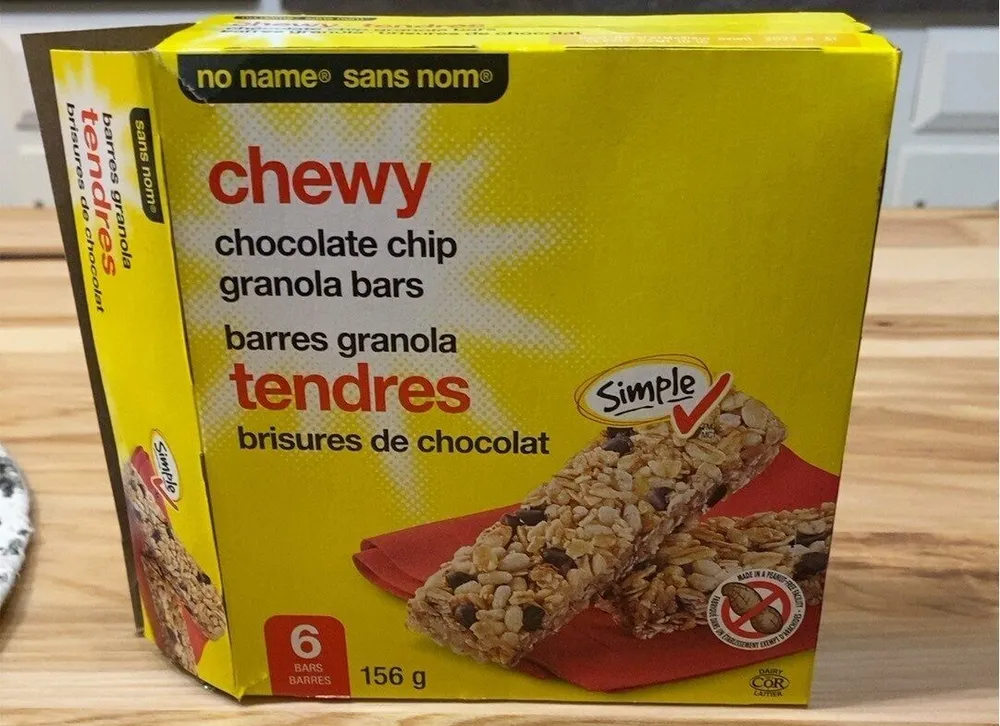Chewy choco granola bar