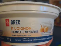 Grec à l'oignon trempette au yogourt