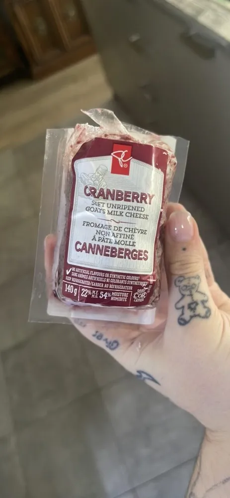 Cranberry soft unriped goats milk cheese