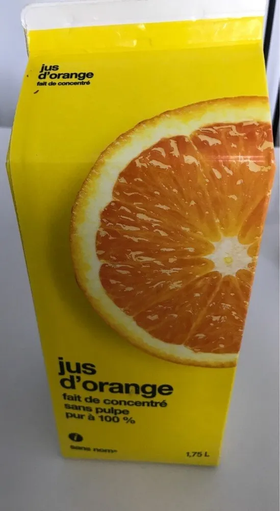 Jus d'orange fait de concentré sans pulpe pur à 100%