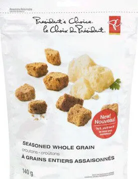 Seasoned whole grain croutons