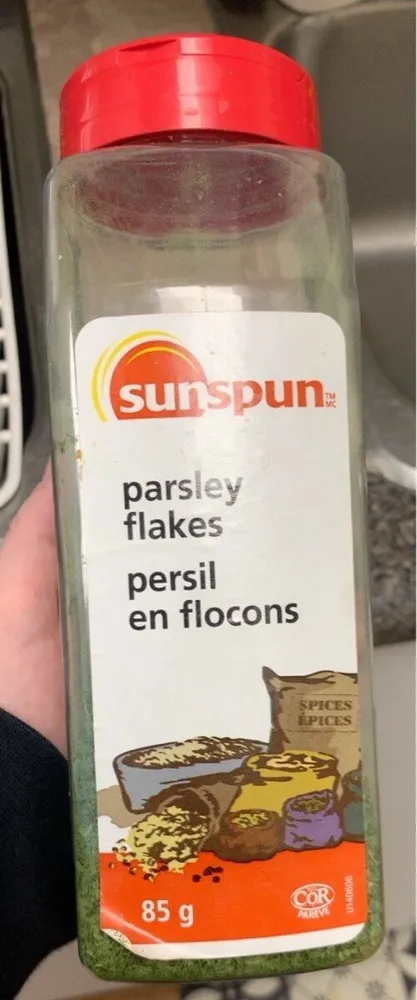 Parsley flakes
