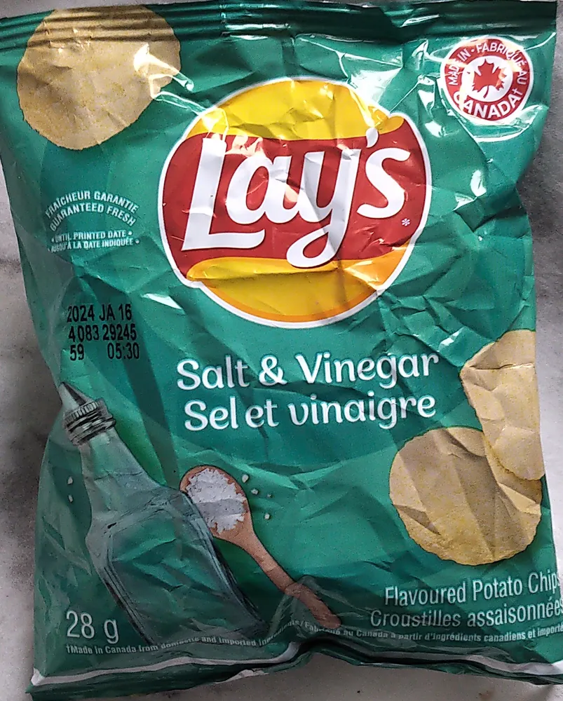 Salt & Vinegar Flavoured Potato Chips
