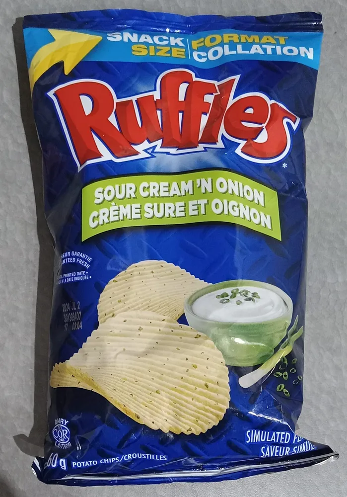 Sour Cream 'N Onion Potato Chips