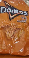 Doritos fromage mordant