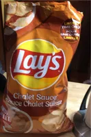 Lays chip and chalet sauce