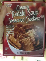 Creamy tomato soup seasoned crackers