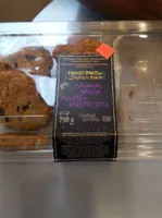 Oatmeal raisin cookies