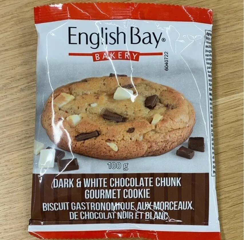 Dark & White Chocolate Chunk Gourmet Cookie