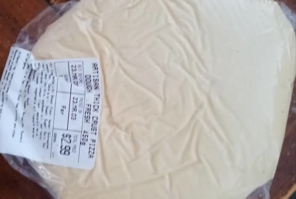 Artisan thick crust pizza dough fresh 450g