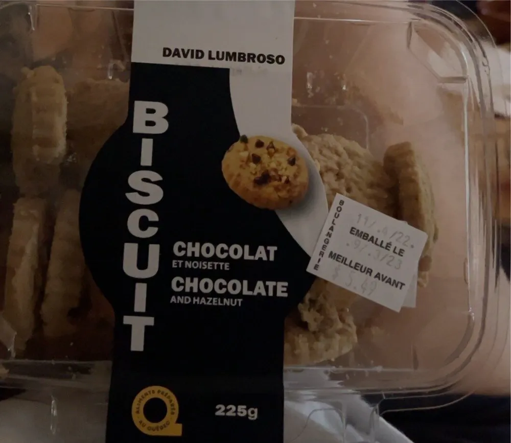 Biscuits chocolat et noisettes