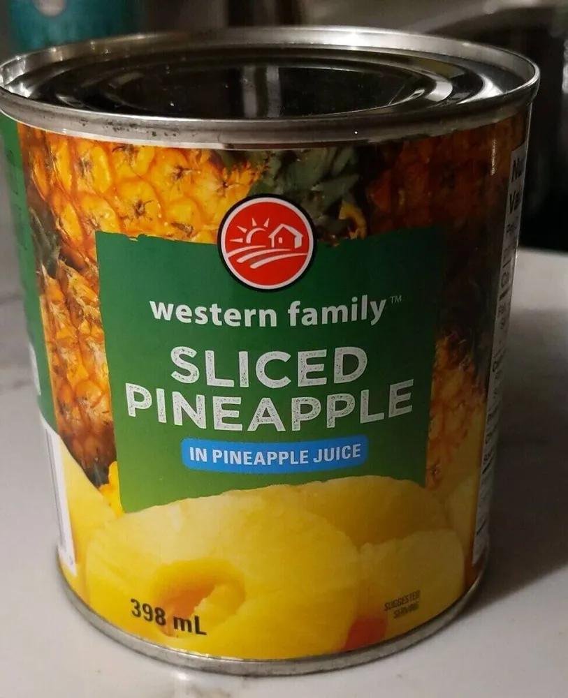 Sliced pineapple
