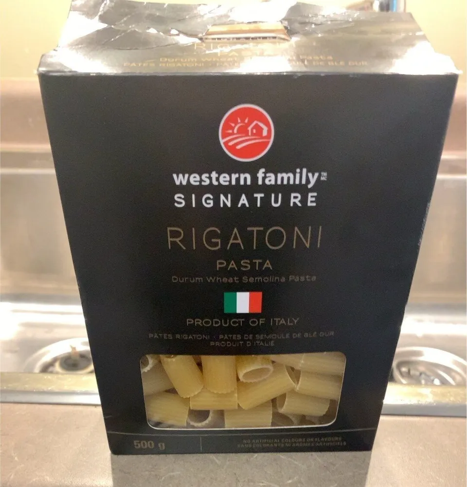 Rigatoni pasta