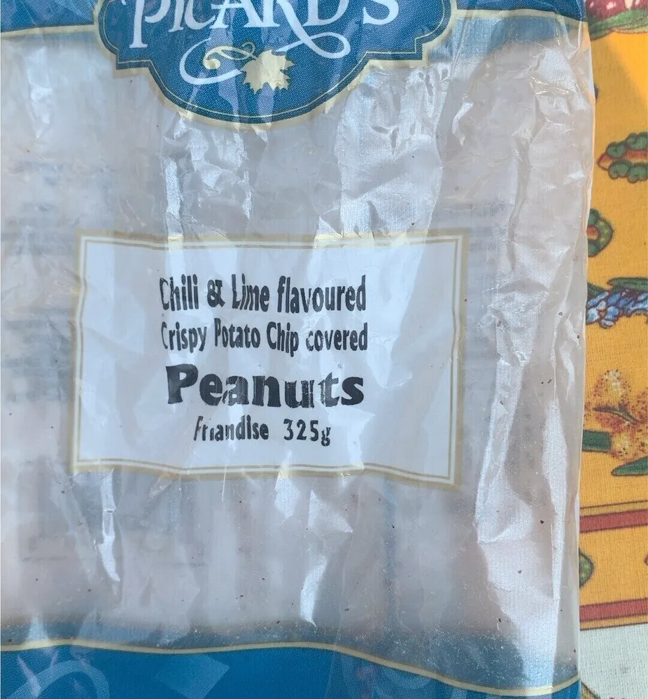 Chili & Lime flavoured crispy potato chip covered peanuts