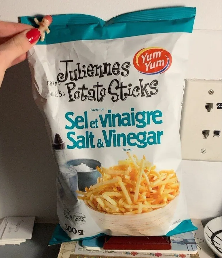 Juliennes potato sticks
