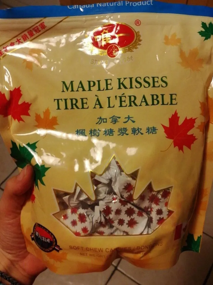 Maple kisses