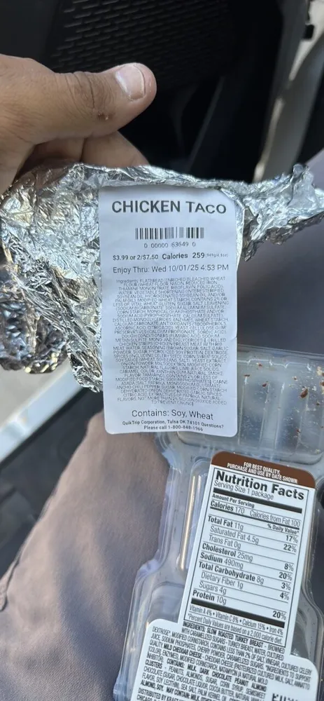 CHICKEN TACO