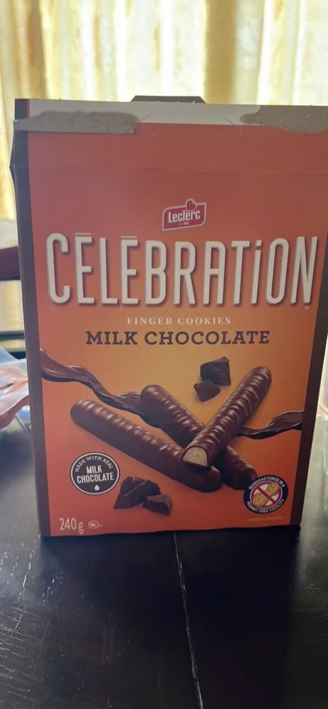 Biscuits bâtonnets - Chocolat au lait - Célébration