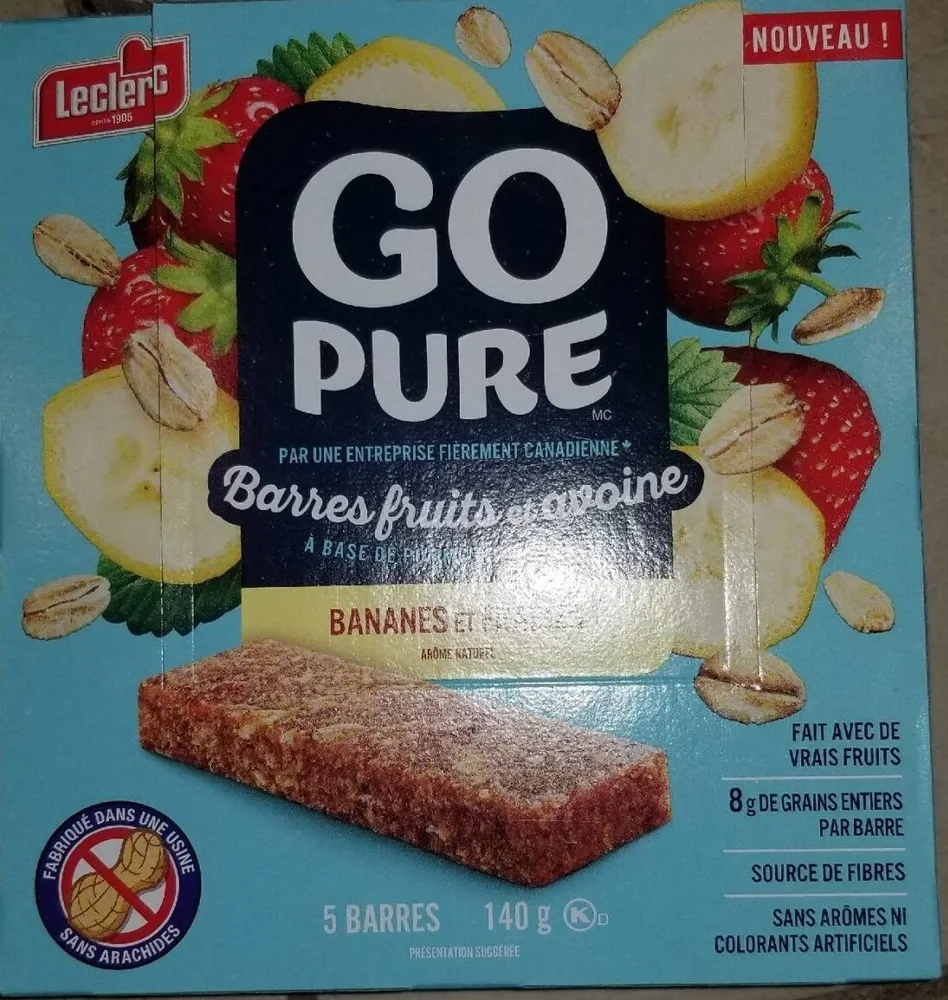 Banana Strawberry Fruit & Oat Bars