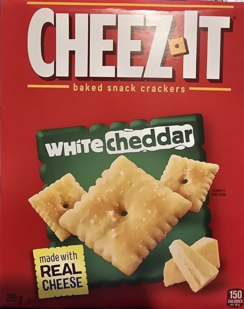 White Cheddar baked snack crackers