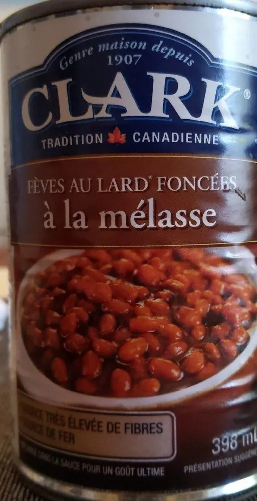 Fèves au lard foncées à la mélasse