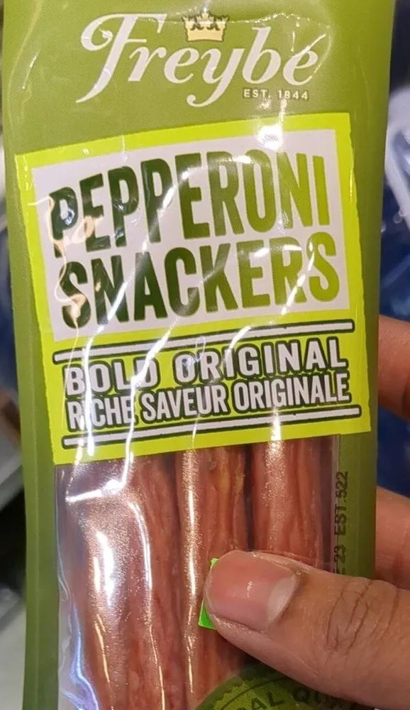 Pepperoni snackers