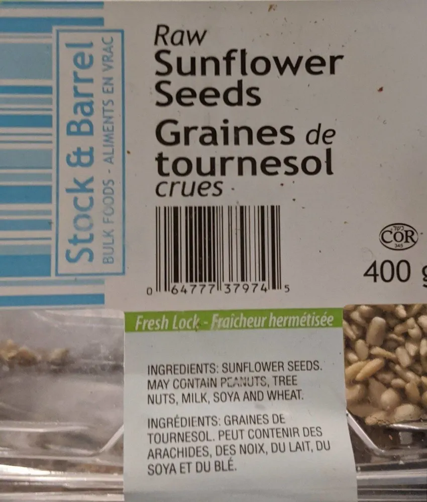 Raw sunflower seeds