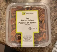 Raw pecan halves