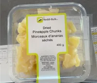 Morceaux d'ananas séchés