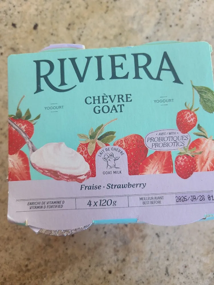 Petit Pot Goat Yogourt - Strawberry