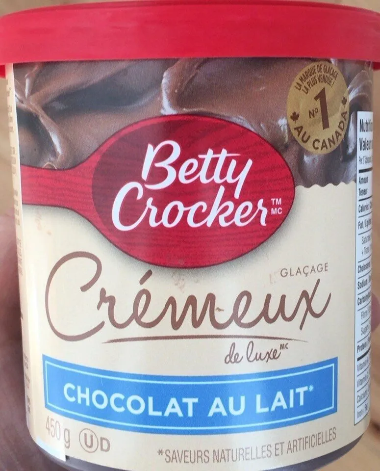 Glaçage crémeux de luxe chocolat au lait
