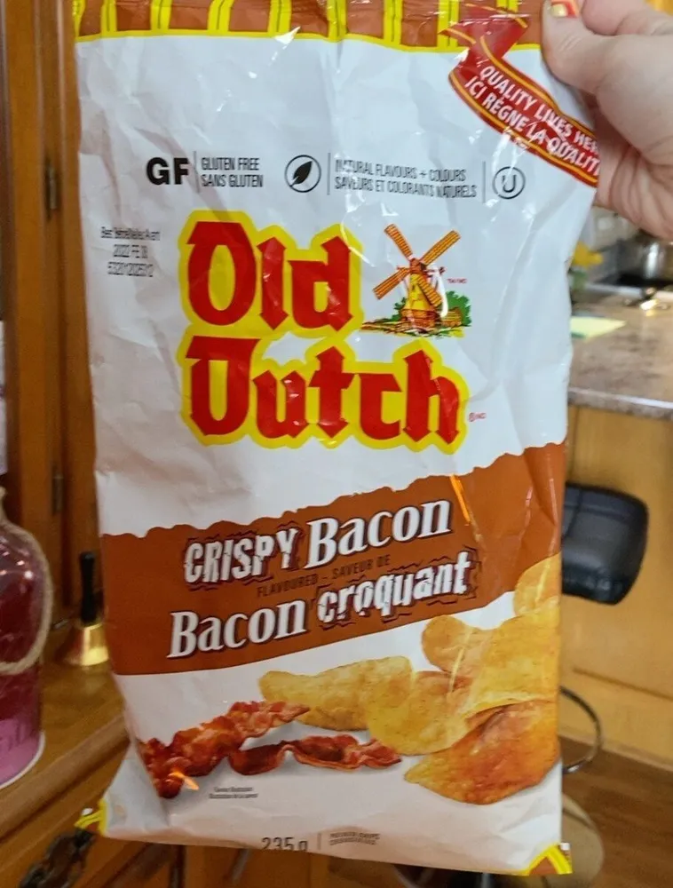 Old Dutch Crispy Bacon chips