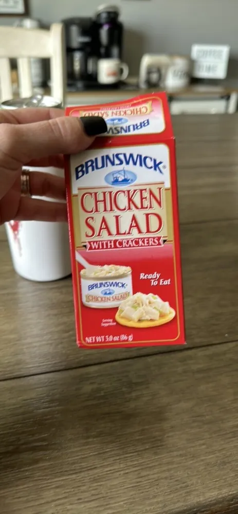 Chicken Salad with Crackers