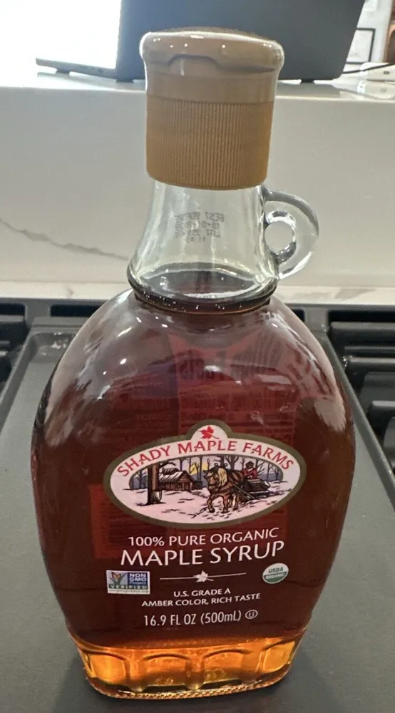 100% Pure Organic Maple syrup U.S. Grade A Amber Color, Rich taste