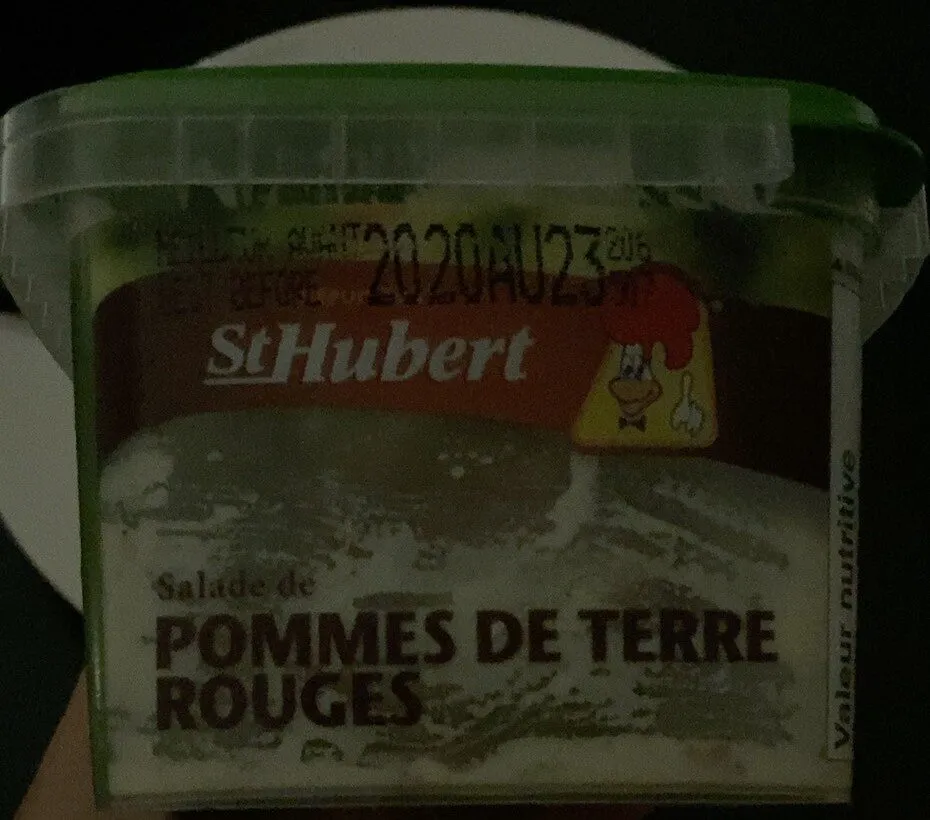 Salade de pommes de terre rouges