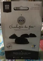 Rosettes de chocolat noir