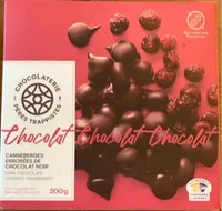 Canneberges enrobées de chocolat noir