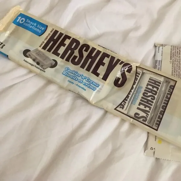 Hershey's Cookies 'N' Creme Snack Size Candy