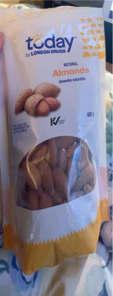 Natural almonds