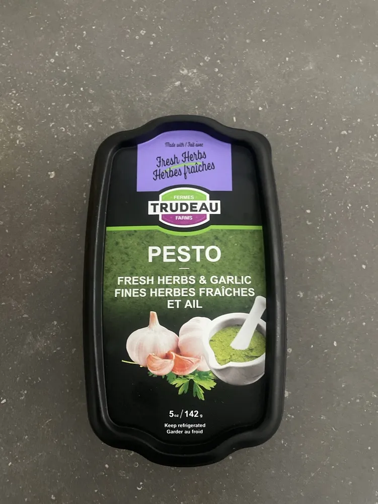 Fresh Herbs & Garlic Pesto