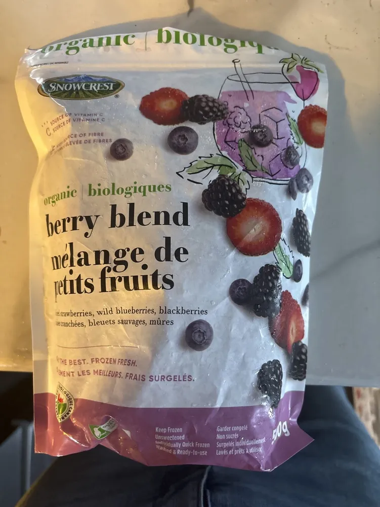Organic berry blend