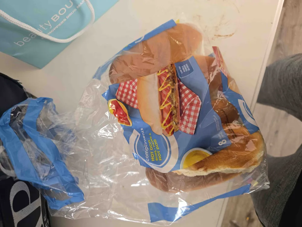 HOT DOG BUNS