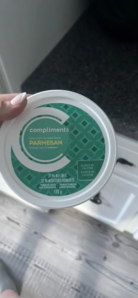 Parmesan shredded cheese